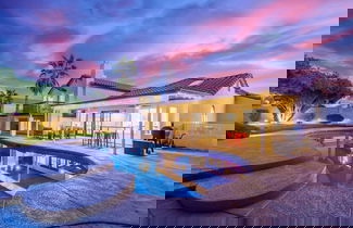 Foto 1 - Modern Mesa Oasis Free Heated Pool Al-fresco Living