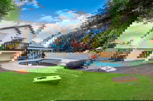 Photo 34 - Modern Mesa Oasis Free Heated Pool Al-fresco Living