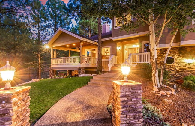 Amberwood Estate w 5 Showers Spa Mtn Views - Foto 1