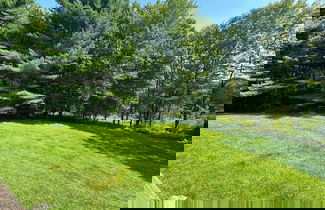 Foto 1 - Catskills Spring big Yard Forest Trails