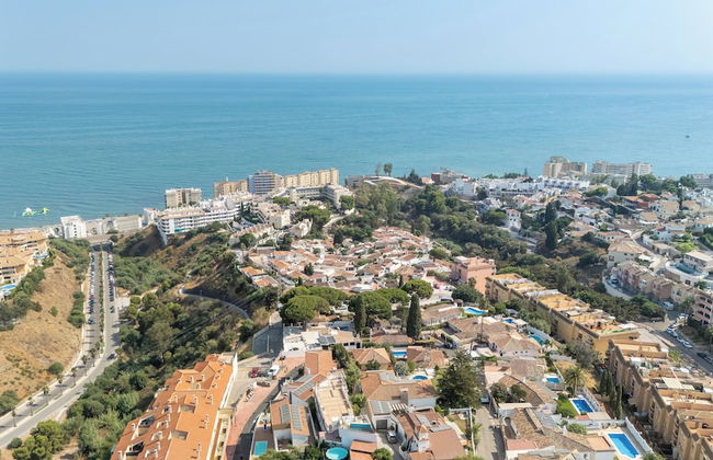 Spacious 3BR Villa with pool and views - Foto 53