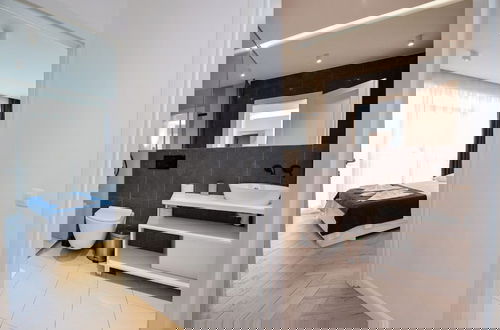 Foto 5 - Blue Moon - One Bedroom - Romana Square