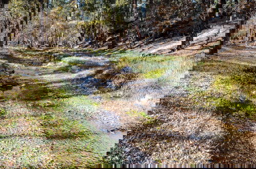 Foto 2 - A Whispering River