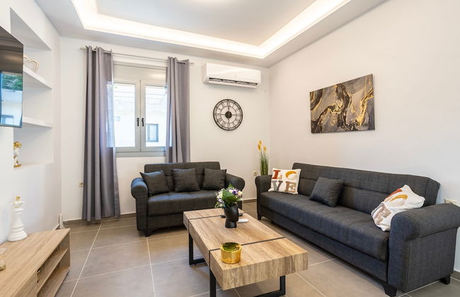 Filiatra Charming Urban Escape Your Cozy Retreat - Foto 1