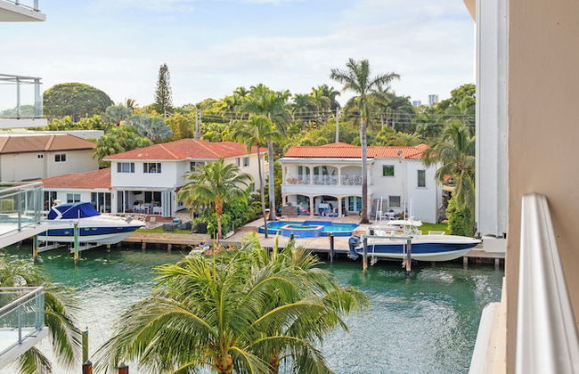 Bay Harbor Sunset Two Bedrooms Apt - Foto 34