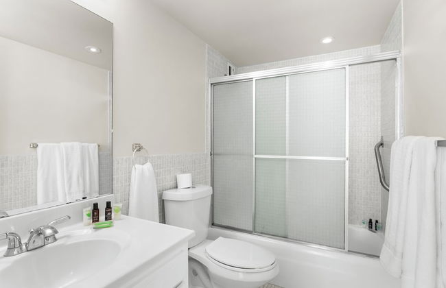 Bay Harbor Sunset Two Bedrooms Apt - Foto 29