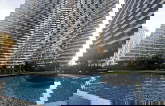 Foto 1 - Makati Business District Residences