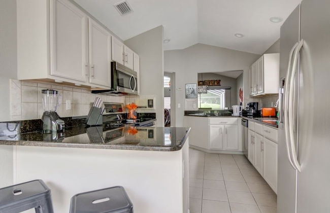 Southern Dunes Comforts Of Home! Golf Views! 4 Bedroom Home by RedAwning - Foto 10