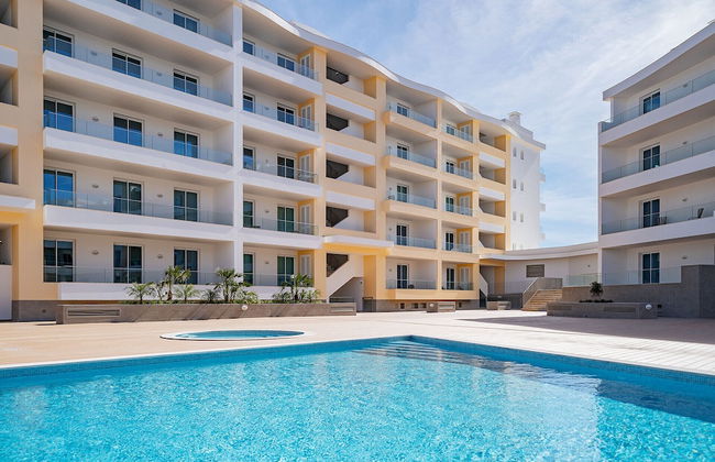 Lagos Marina View 1 With Pool by Homing - Photo 28