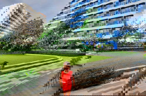 Foto 41 - Air Residences-Modern studio w/ City skyline view