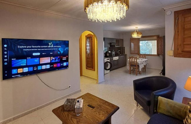 La Marina Oasis, 2-beds, Sleeps 4, 10 min to Beach - Foto 18