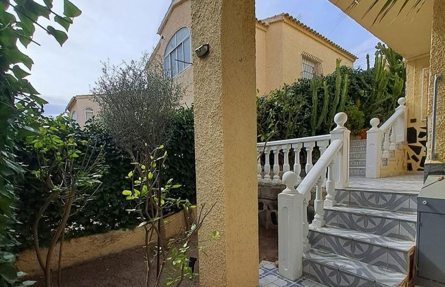 La Marina Oasis, 2-beds, Sleeps 4, 10 min to Beach - Foto 23