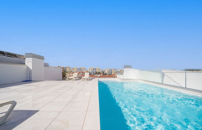 Lagos Modern 2 With Pool by Homing - Photo 18