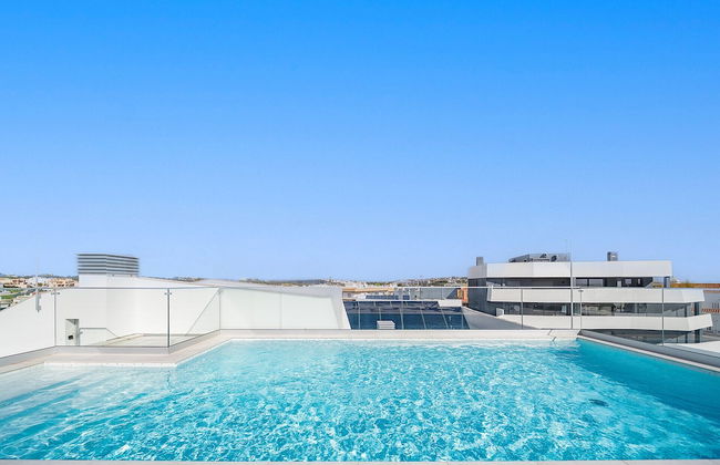 Lagos Modern 2 With Pool by Homing - Photo 19