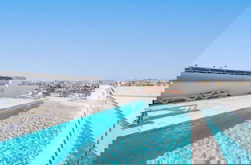 Foto 1 - Lagos Modern 2 With Pool by Homing
