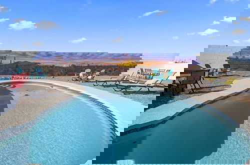 Foto 1 - Panoramic Mountain Views Heated Pool 2 Kitchens