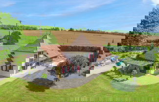 Foto 1 - Luxury Villa With Private Sauna, Pool