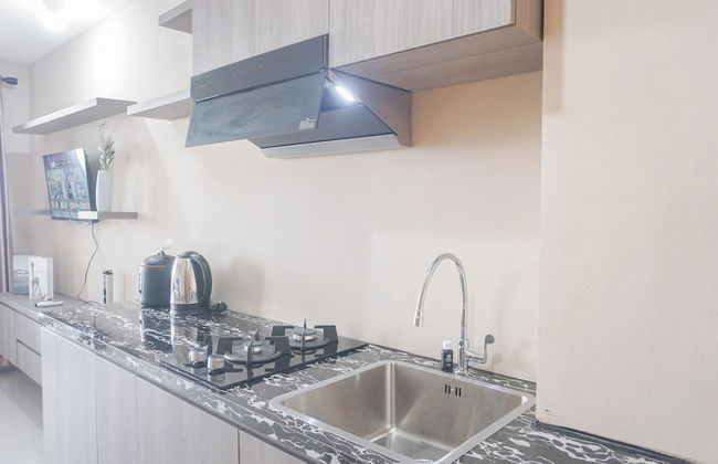 Good Choice and Comfy Studio Apartment at LRT City Jatibening - Photo 11