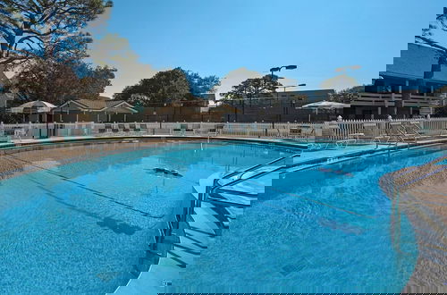 Foto 36 - Sleeps 8 w/ Resort Pools, Tennis, Golf & Beach Access + Attraction Tickets!