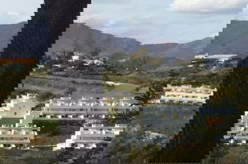 Foto 20 - Stunning Apartment Close to Golf, Mijas, Spain