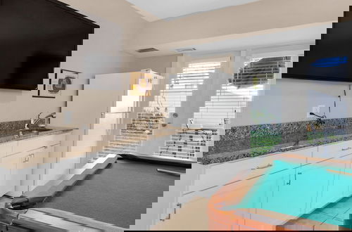 Foto 45 - Your Ideal Beach Getaway With Private Pool, Game Room and Close to Beach!