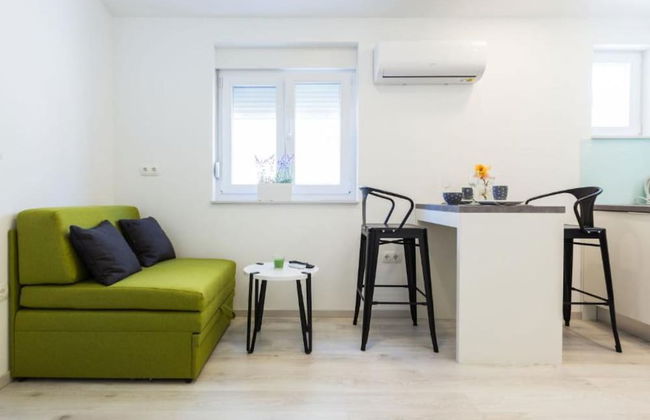 Spacious Two sis Apartments in Zadar With Terrace - Foto 1