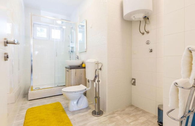 Spacious Two sis Apartments in Zadar With Terrace - Foto 22