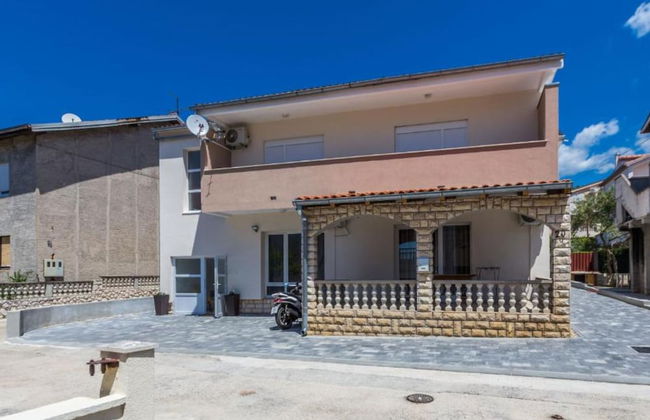 Spacious Two sis Apartments in Zadar With Terrace - Foto 23