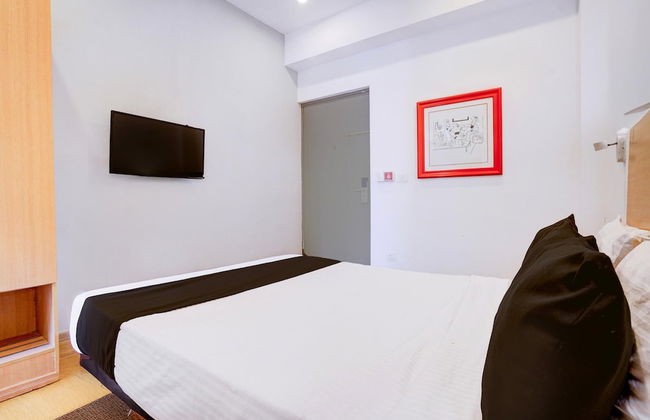 Blissful Stays at The Habitat Khar Mumbai - Foto 15