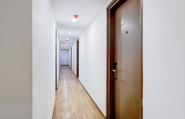 Blissful Stays at The Habitat Khar Mumbai - Foto 18