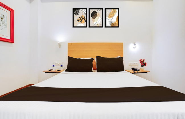 Blissful Stays at The Habitat Khar Mumbai - Foto 14