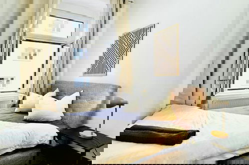 Foto 52 - Comfy 4BR 10 Min Transport to Stadthalle