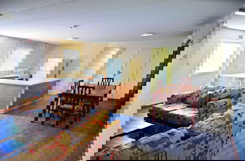 Foto 2 - Al Meem M&M Compound