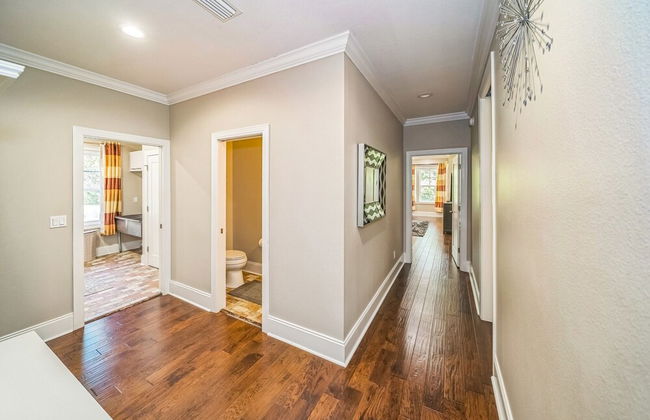 The Pearl Of Killearn 6 Bedroom Home - Photo 22