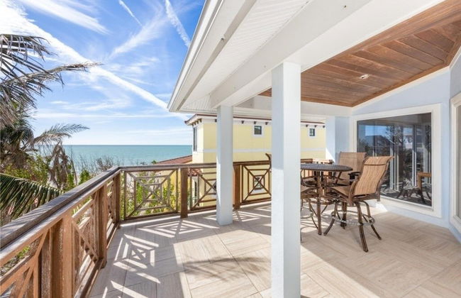 Anchored Here 3 Bedroom Home by RedAwning - Photo 1