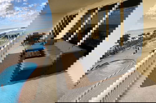 Photo 11 - Astonishing Beacfront Condo with 360 sqft Balcony Facing the Ocean - Unit 0302 by RedAwning