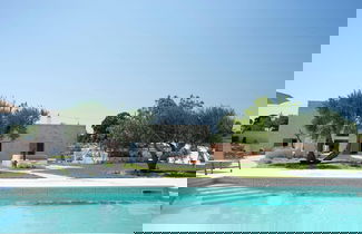 Foto 1 - Poolside Holiday Home Near Cisternino