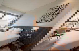 Photo 2 - SURI- METROPOLE Thu Thiem Apartment