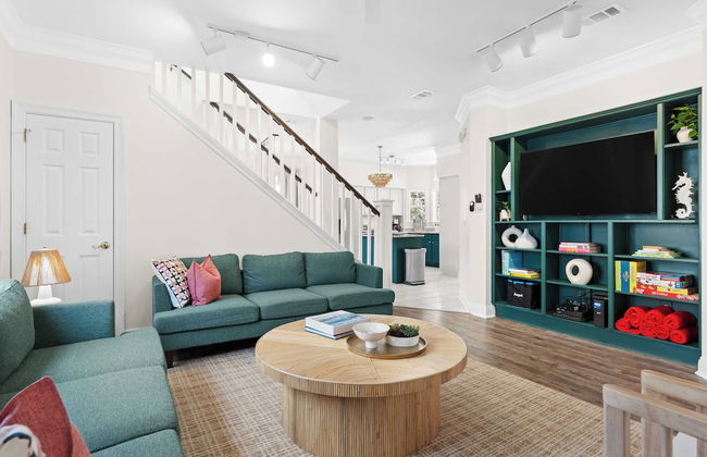 Steps to Beach! Arcade Game Room, Pool + Hot Tub Calico Scallop by Avantstay - Foto 10