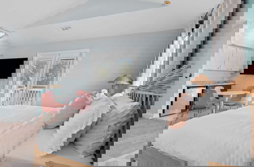 Foto 51 - Steps to Beach! Arcade Game Room, Pool + Hot Tub Calico Scallop by Avantstay
