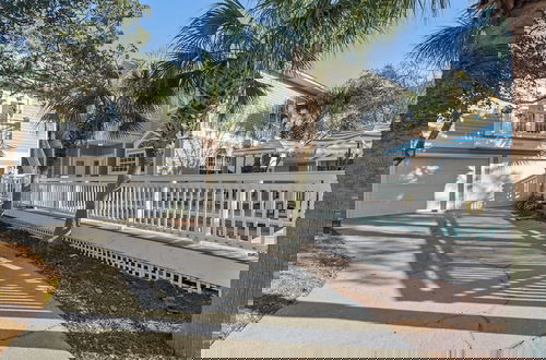 Foto 70 - Steps to Beach! Arcade Game Room, Pool + Hot Tub Calico Scallop by Avantstay