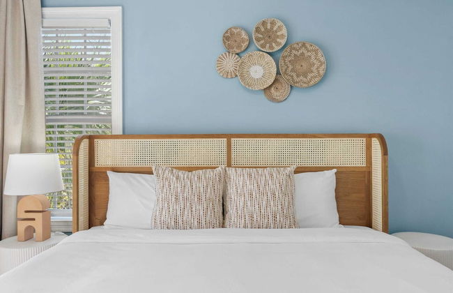 Steps to Beach! Arcade Game Room, Pool + Hot Tub Calico Scallop by Avantstay - Foto 45