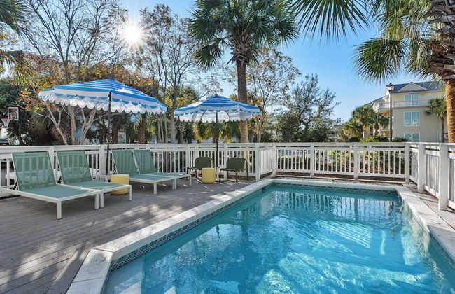 Steps to Beach! Arcade Game Room, Pool + Hot Tub Calico Scallop by Avantstay - Foto 2