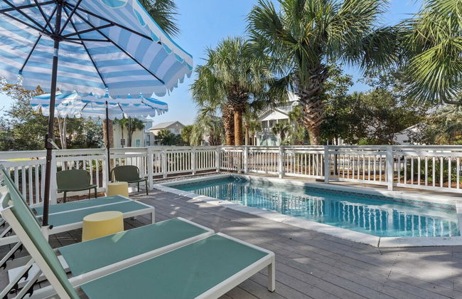 Steps to Beach! Arcade Game Room, Pool + Hot Tub Calico Scallop by Avantstay - Foto 68