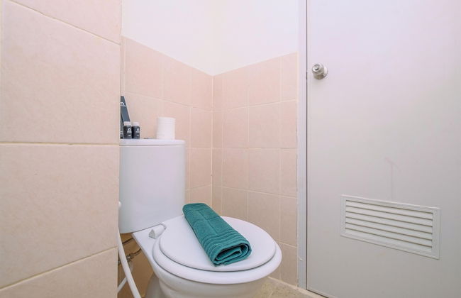 Classic and Minimalist 2BR at Podomoro Golf View Apartment - Photo 11