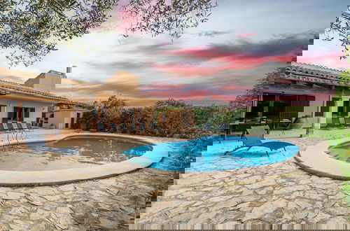 Foto 19 - Property With Stunning Features
