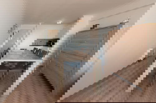 Foto 18 - Apartment in Mariakerke With Stunning Sea View