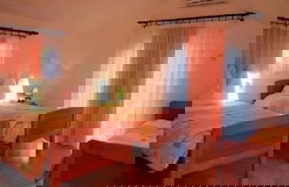 Foto 2 - Nice Apartment With Balcony