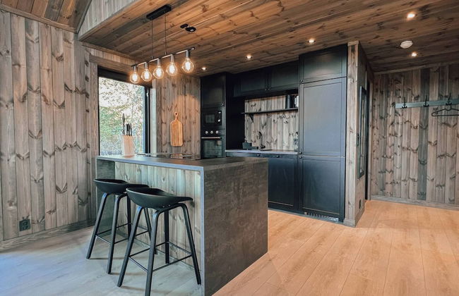 Modern Mountain Cabin - Outdoor Hot Tub - 8 Beds - Foto 31