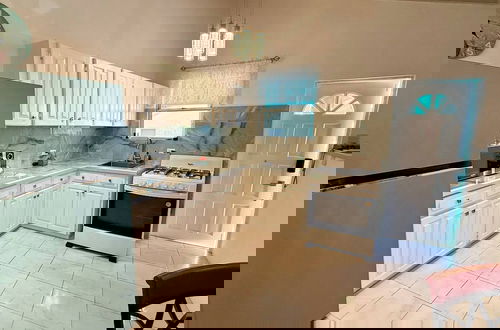 Foto 16 - Zenbreak Steps to the Sea 2Bd